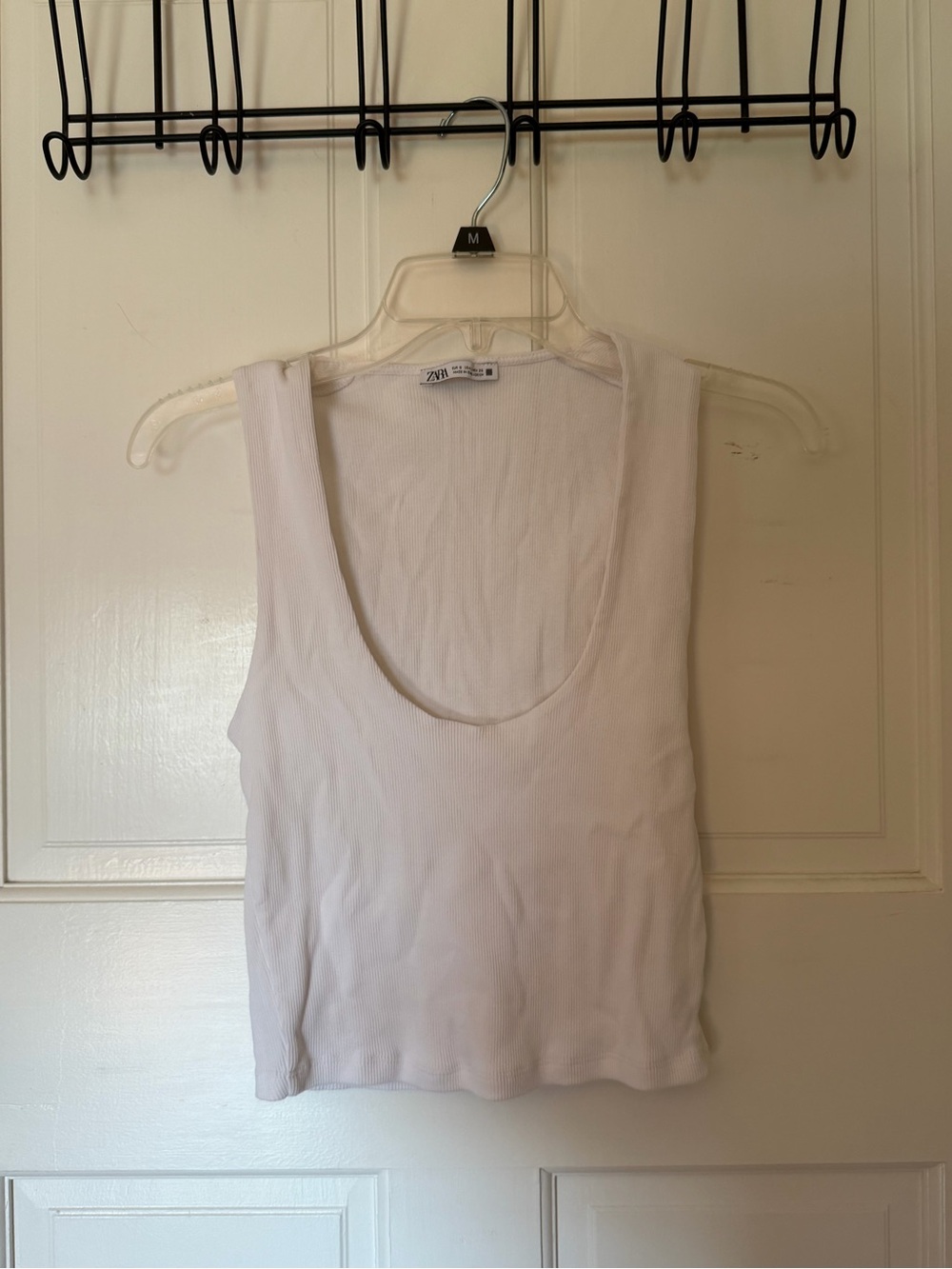 ZARA White Ribbed Scoop Tank